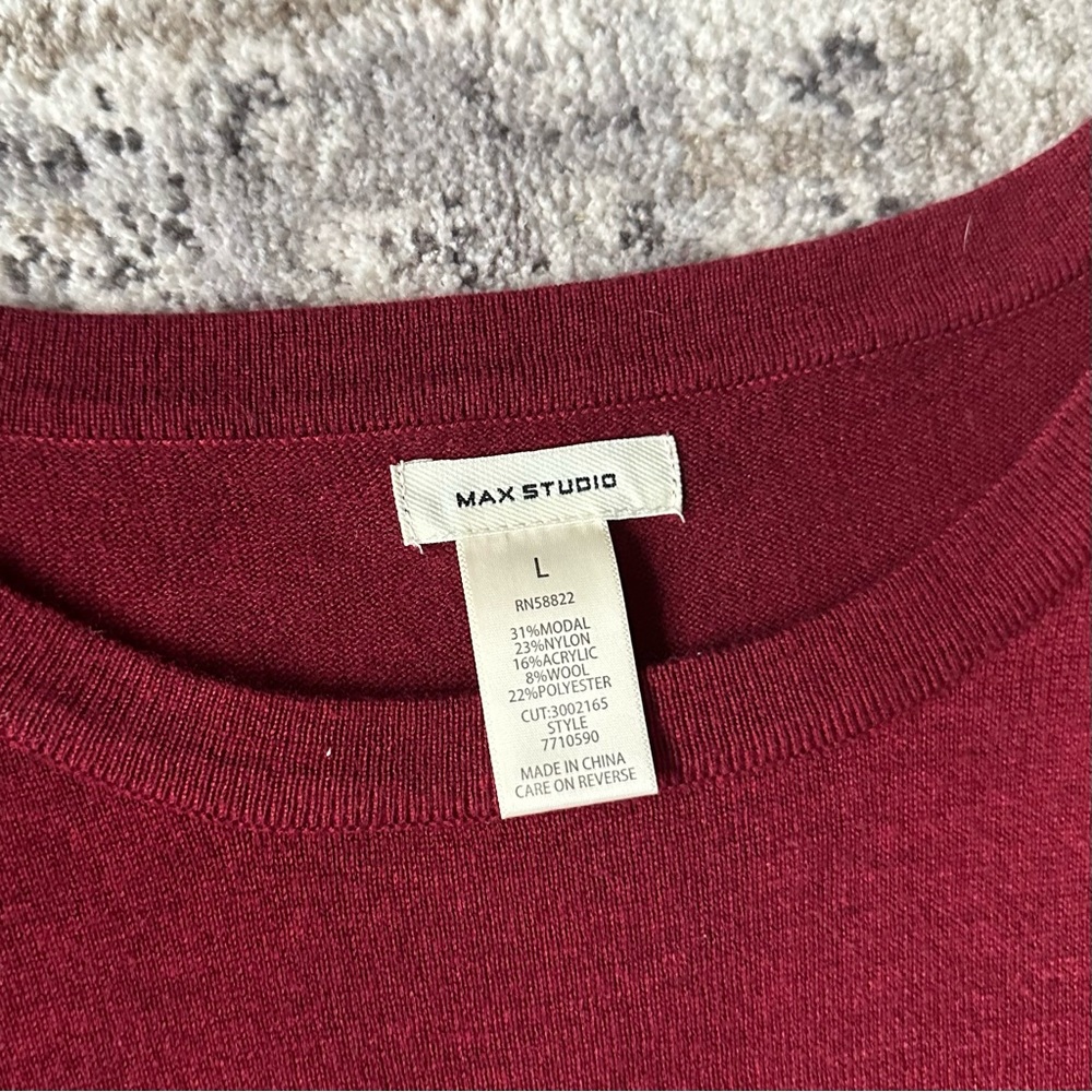 Max Studio sweater - Picture 3 of 3